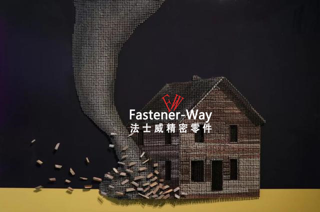 木板為畫布，螺絲當畫筆，螺絲木屋